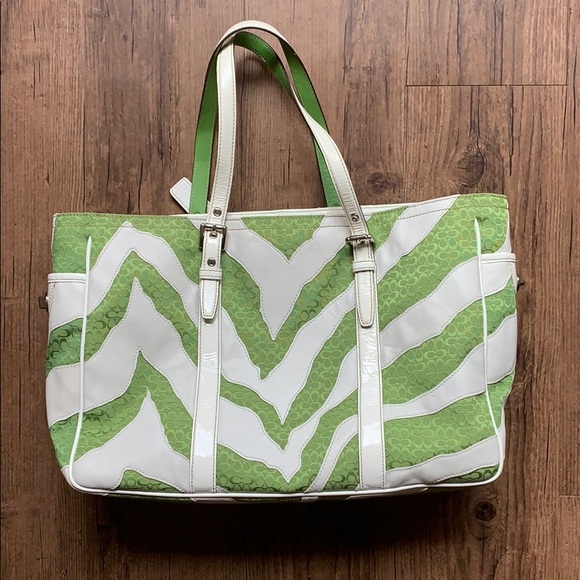 Coach Over the Should Bag - Picture 1 of 5